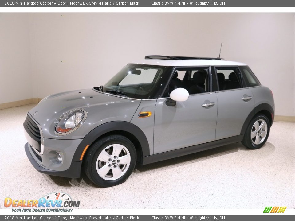 2018 Mini Hardtop Cooper 4 Door Moonwalk Grey Metallic / Carbon Black Photo #3