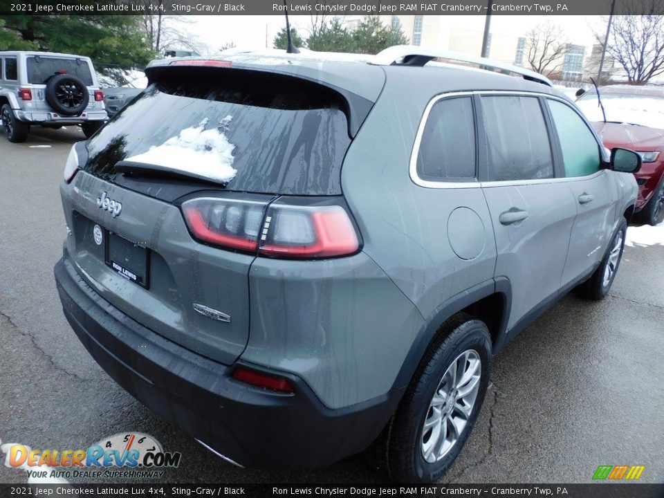 2021 Jeep Cherokee Latitude Lux 4x4 Sting-Gray / Black Photo #5