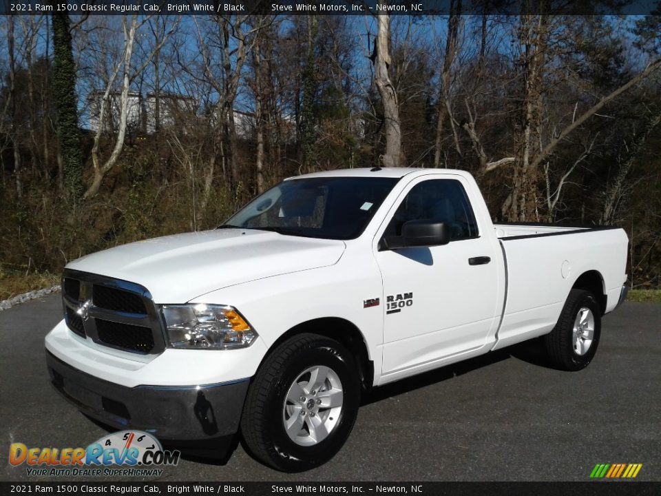 Front 3/4 View of 2021 Ram 1500 Classic Regular Cab Photo #2