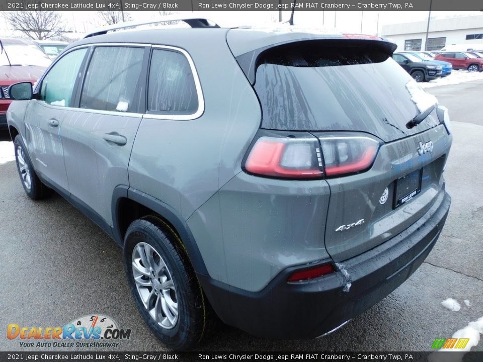 2021 Jeep Cherokee Latitude Lux 4x4 Sting-Gray / Black Photo #8