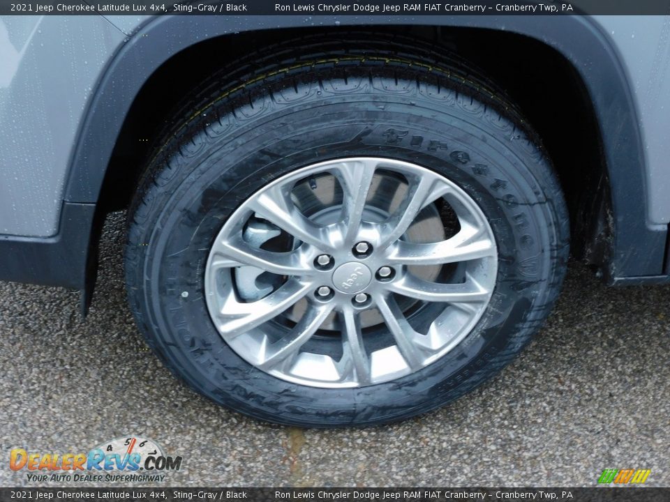 2021 Jeep Cherokee Latitude Lux 4x4 Sting-Gray / Black Photo #10