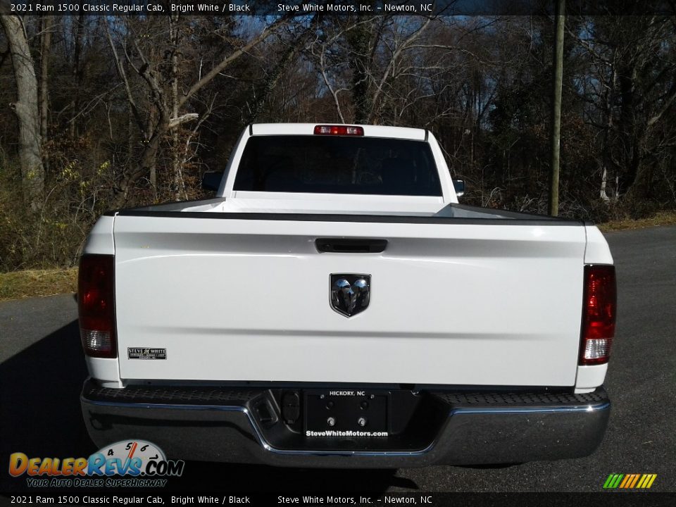 2021 Ram 1500 Classic Regular Cab Bright White / Black Photo #7