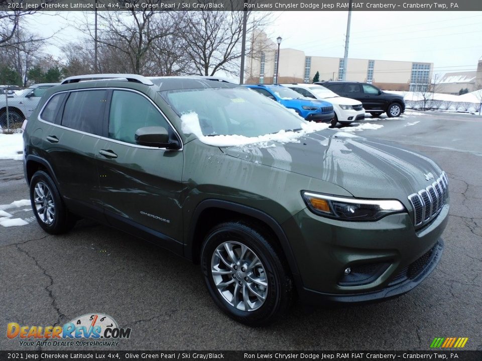 2021 Jeep Cherokee Latitude Lux 4x4 Olive Green Pearl / Ski Gray/Black Photo #3