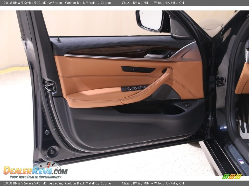 2018 BMW 5 Series 540i xDrive Sedan Carbon Black Metallic / Cognac Photo #4