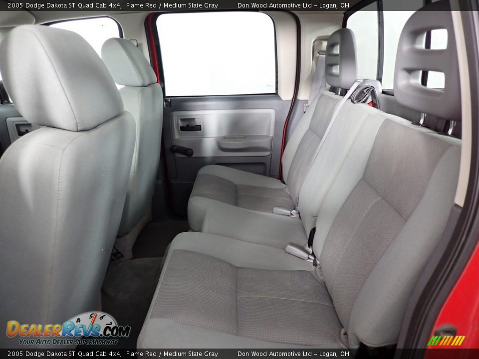 2005 Dodge Dakota ST Quad Cab 4x4 Flame Red / Medium Slate Gray Photo #27