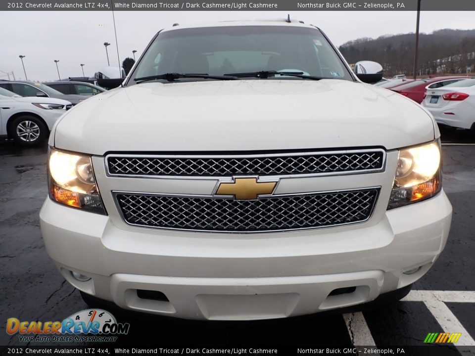 2012 Chevrolet Avalanche LTZ 4x4 White Diamond Tricoat / Dark Cashmere/Light Cashmere Photo #3