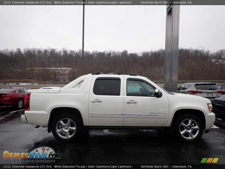 2012 Chevrolet Avalanche LTZ 4x4 White Diamond Tricoat / Dark Cashmere/Light Cashmere Photo #5