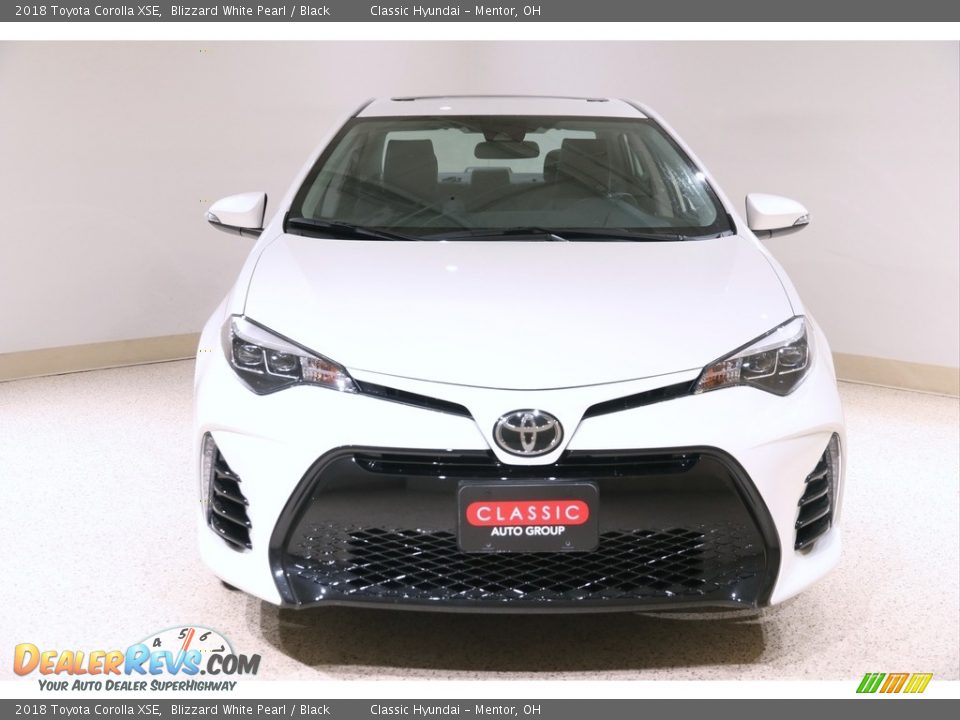 2018 Toyota Corolla XSE Blizzard White Pearl / Black Photo #2