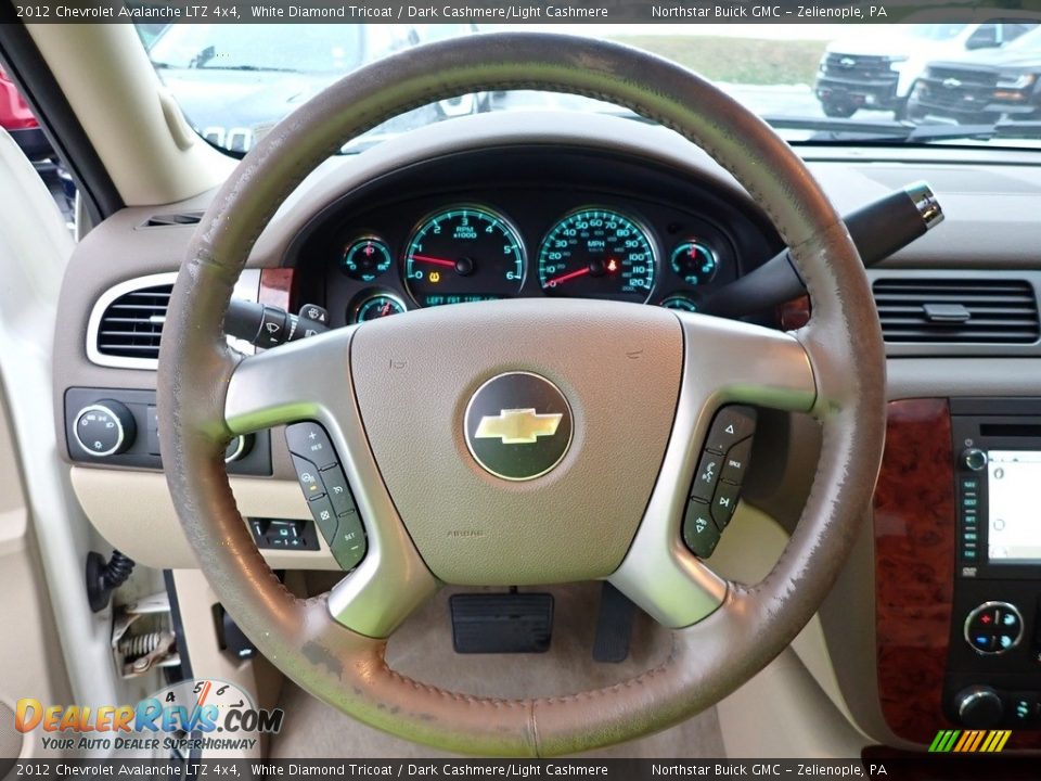 2012 Chevrolet Avalanche LTZ 4x4 White Diamond Tricoat / Dark Cashmere/Light Cashmere Photo #22