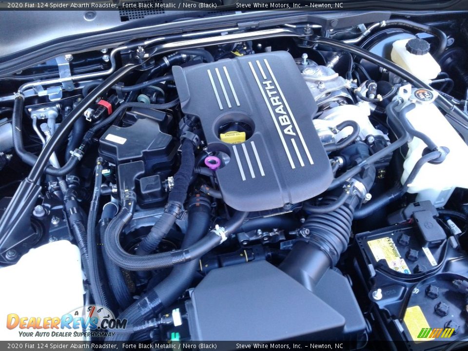 2020 Fiat 124 Spider Abarth Roadster 1.4 Liter Turbocharged SOHC 16-Valve MultiAir 4 Cylinder Engine Photo #10