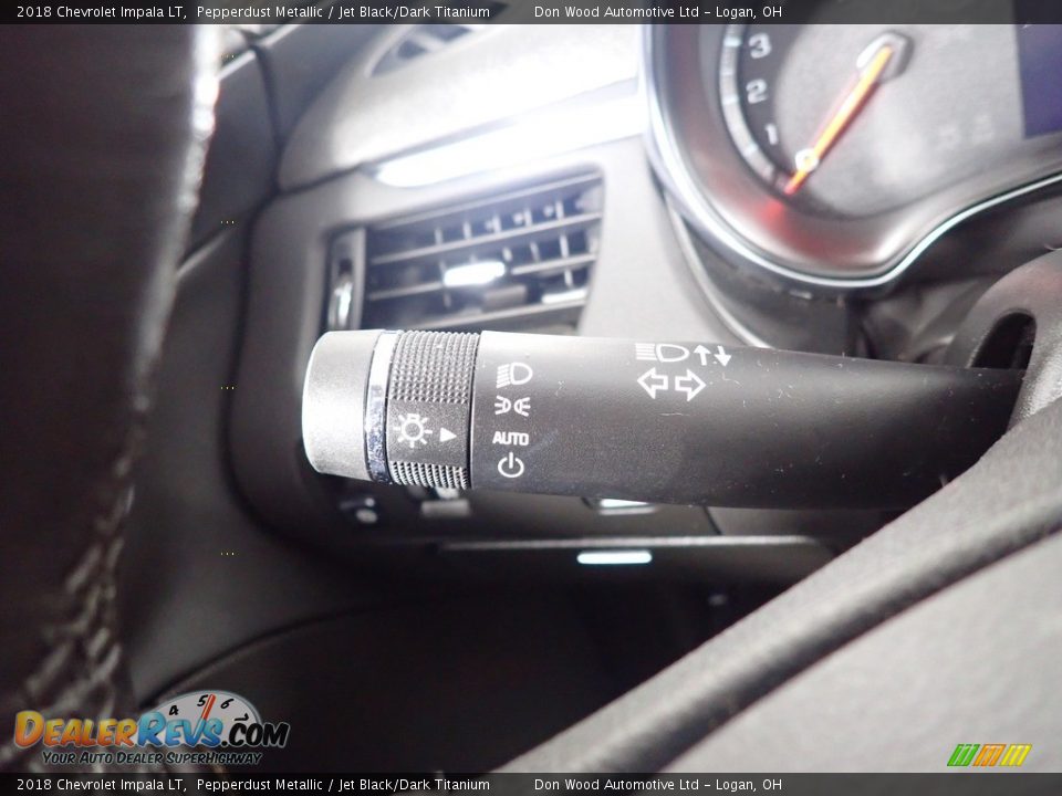 2018 Chevrolet Impala LT Pepperdust Metallic / Jet Black/Dark Titanium Photo #12