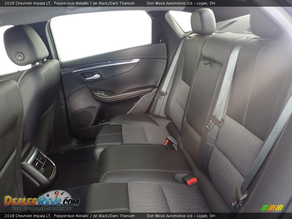 2018 Chevrolet Impala LT Pepperdust Metallic / Jet Black/Dark Titanium Photo #21