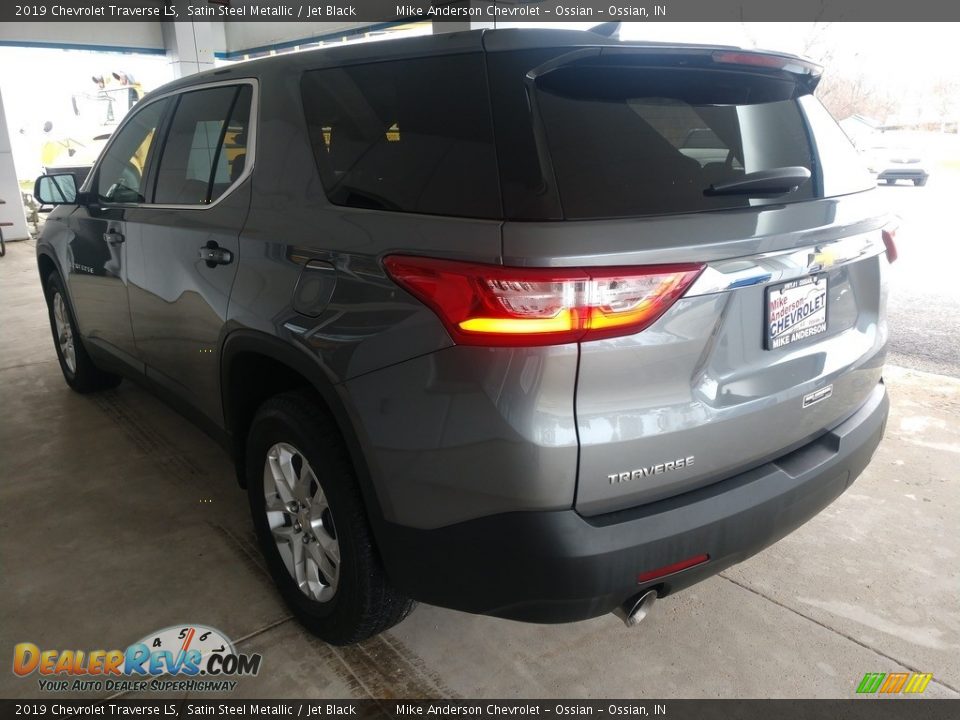 2019 Chevrolet Traverse LS Satin Steel Metallic / Jet Black Photo #8