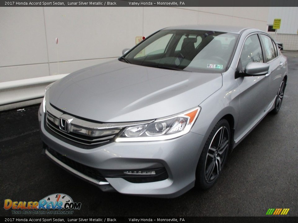 2017 Honda Accord Sport Sedan Lunar Silver Metallic / Black Photo #10