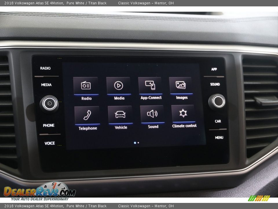 2018 Volkswagen Atlas SE 4Motion Pure White / Titan Black Photo #12