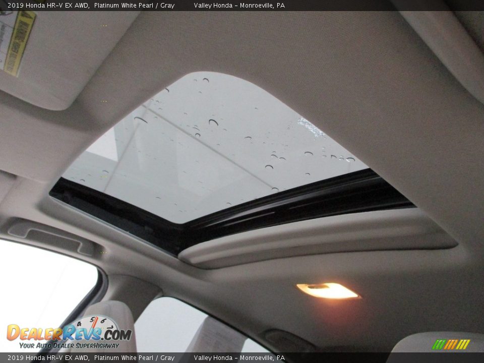 2019 Honda HR-V EX AWD Platinum White Pearl / Gray Photo #12