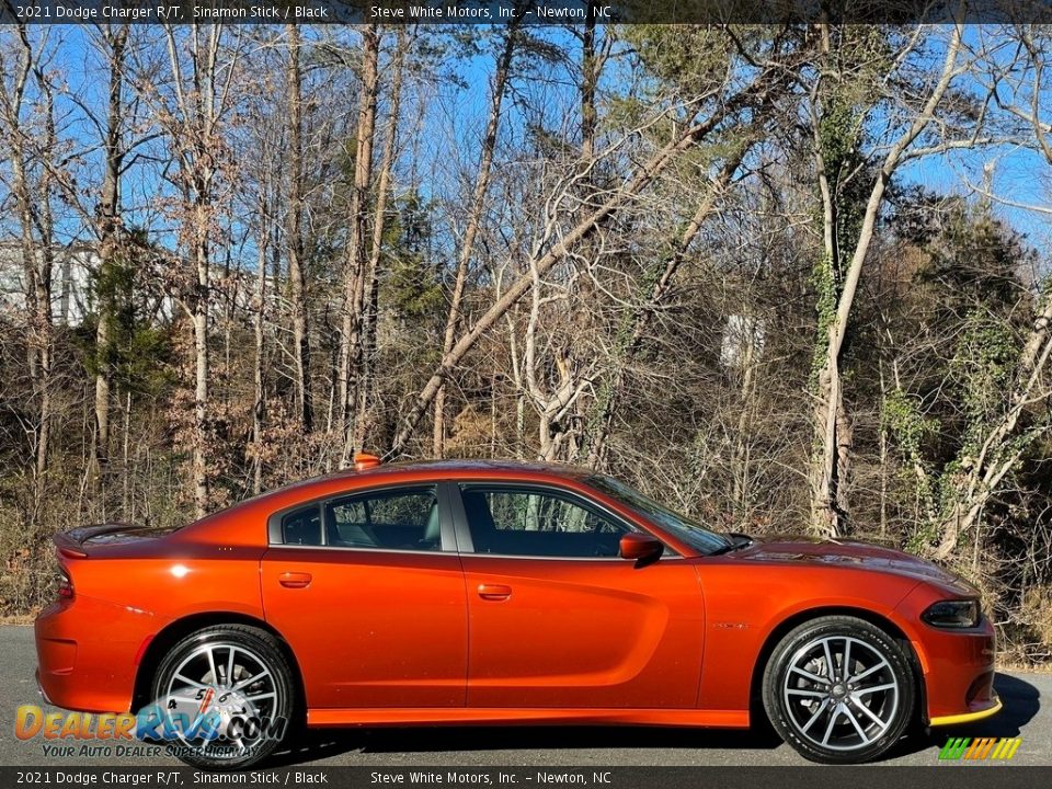 Sinamon Stick 2021 Dodge Charger R/T Photo #5