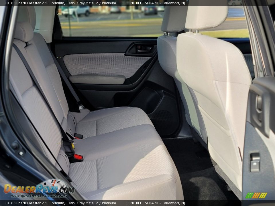 2018 Subaru Forester 2.5i Premium Dark Gray Metallic / Platinum Photo #27
