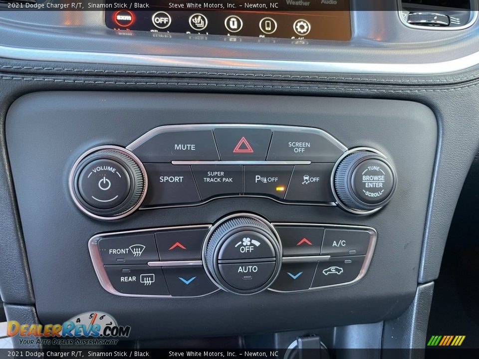 Controls of 2021 Dodge Charger R/T Photo #25