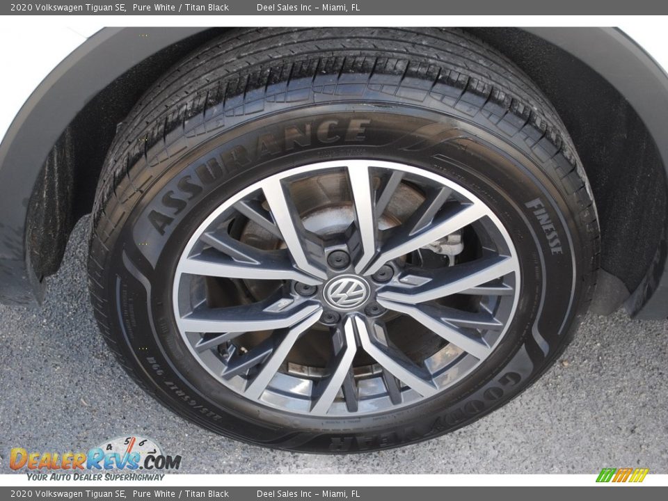 2020 Volkswagen Tiguan SE Wheel Photo #10