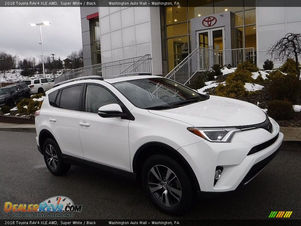 2018 Toyota RAV4 XLE AWD Super White / Black Photo #1