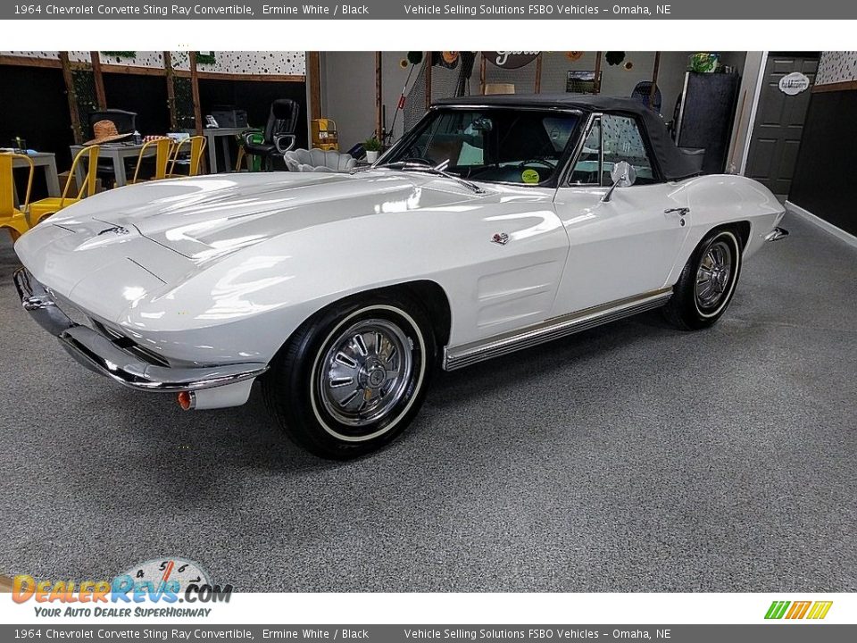 Front 3/4 View of 1964 Chevrolet Corvette Sting Ray Convertible Photo #1