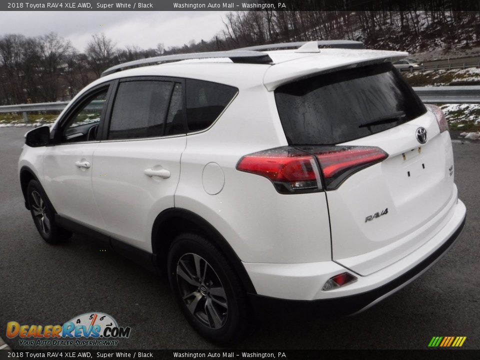 2018 Toyota RAV4 XLE AWD Super White / Black Photo #13