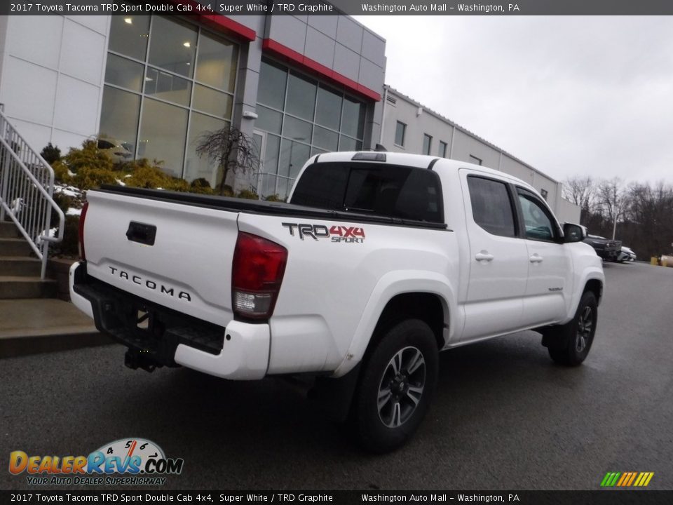 2017 Toyota Tacoma TRD Sport Double Cab 4x4 Super White / TRD Graphite Photo #17