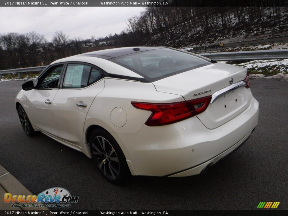 2017 Nissan Maxima SL Pearl White / Charcoal Photo #13