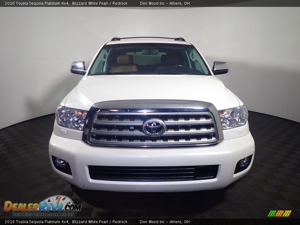 2016 Toyota Sequoia Platinum 4x4 Blizzard White Pearl / Redrock Photo #10