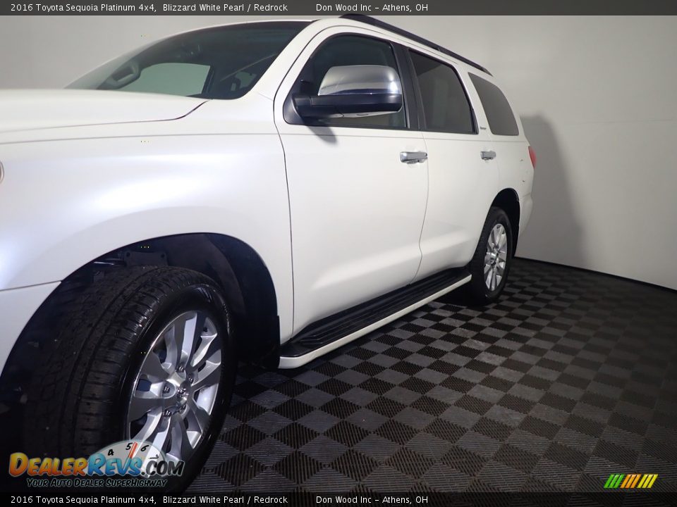 2016 Toyota Sequoia Platinum 4x4 Blizzard White Pearl / Redrock Photo #15