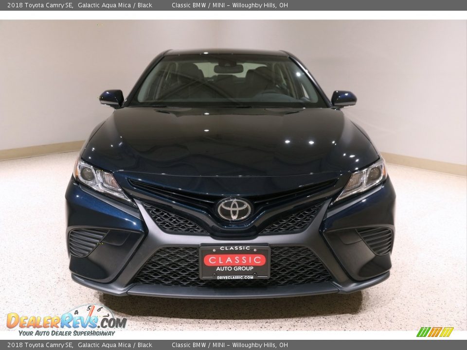 2018 Toyota Camry SE Galactic Aqua Mica / Black Photo #2