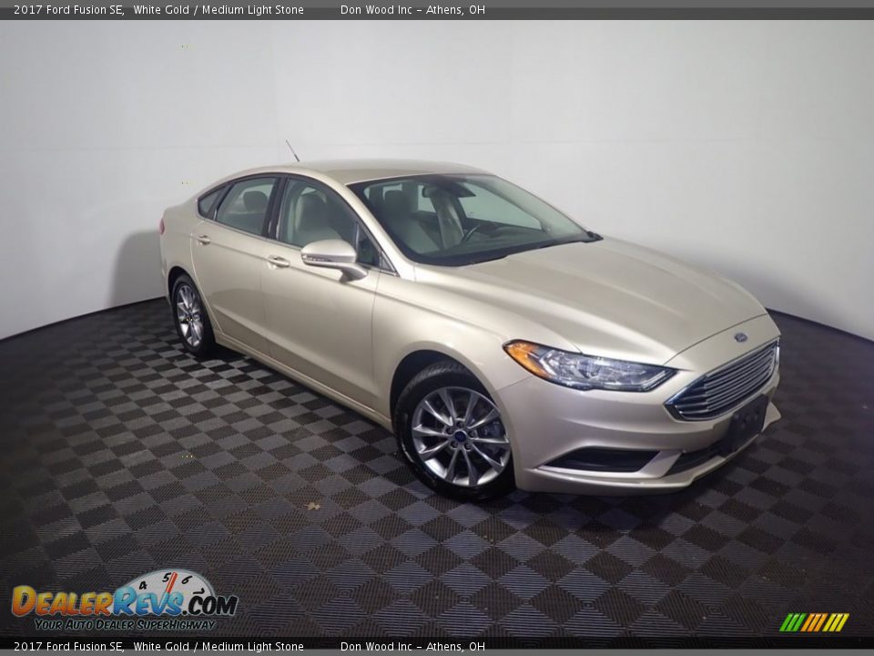 2017 Ford Fusion SE White Gold / Medium Light Stone Photo #4