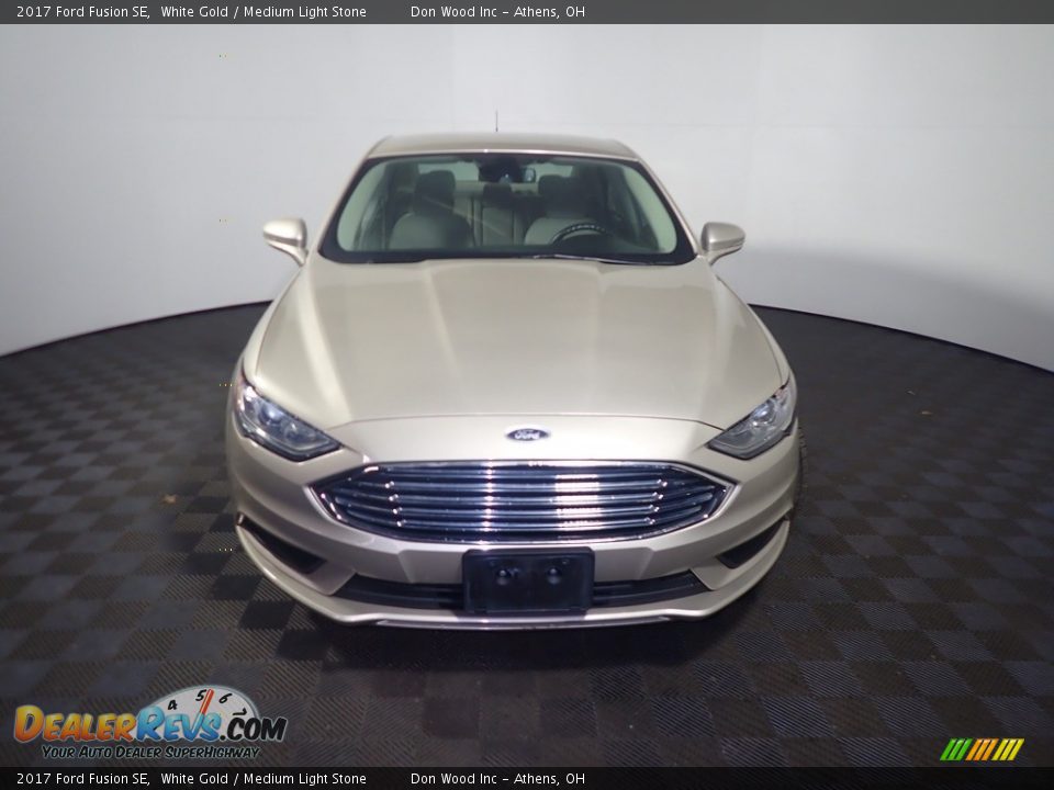 2017 Ford Fusion SE White Gold / Medium Light Stone Photo #6