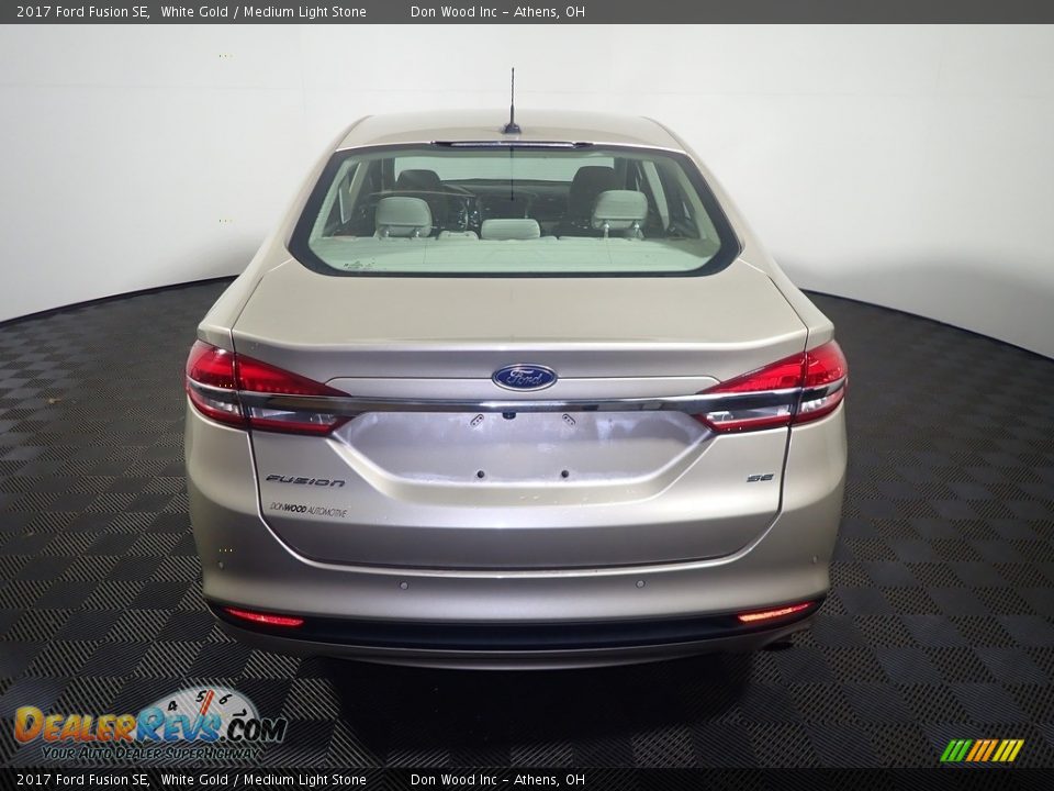 2017 Ford Fusion SE White Gold / Medium Light Stone Photo #14