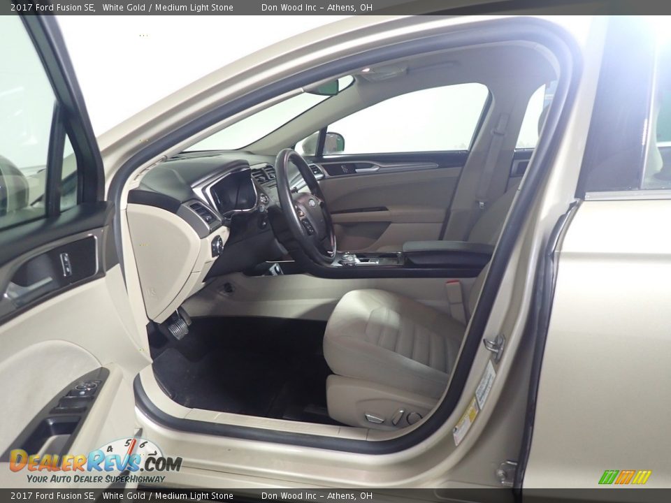 2017 Ford Fusion SE White Gold / Medium Light Stone Photo #23