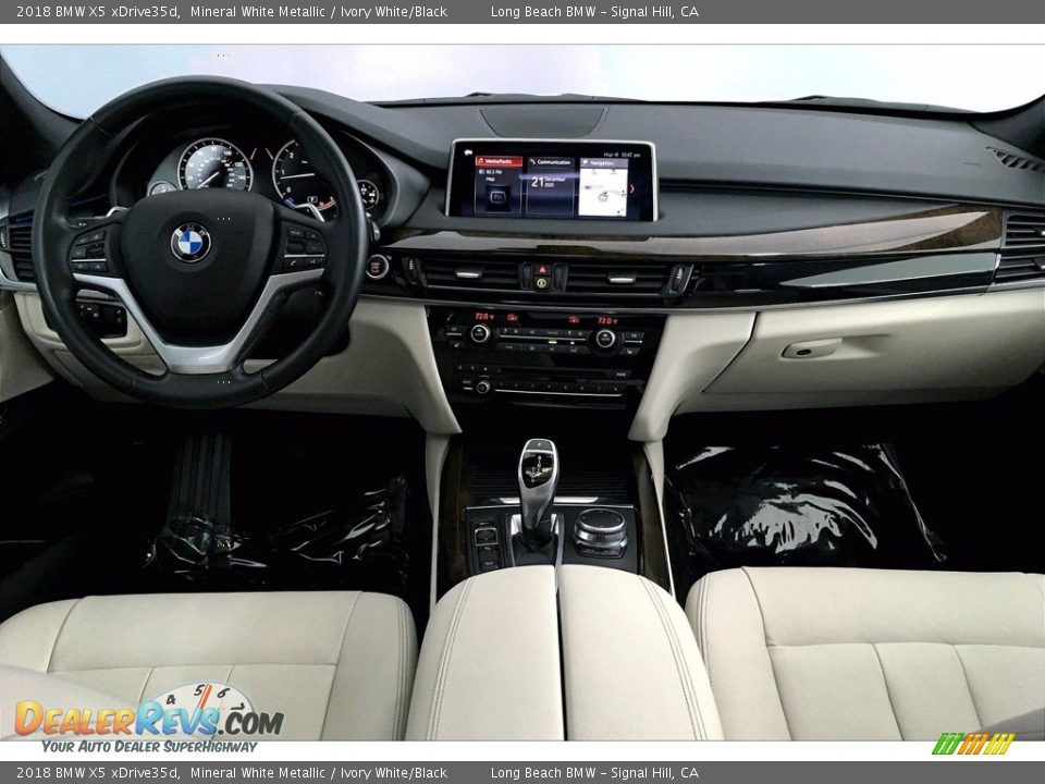 2018 BMW X5 xDrive35d Mineral White Metallic / Ivory White/Black Photo #15