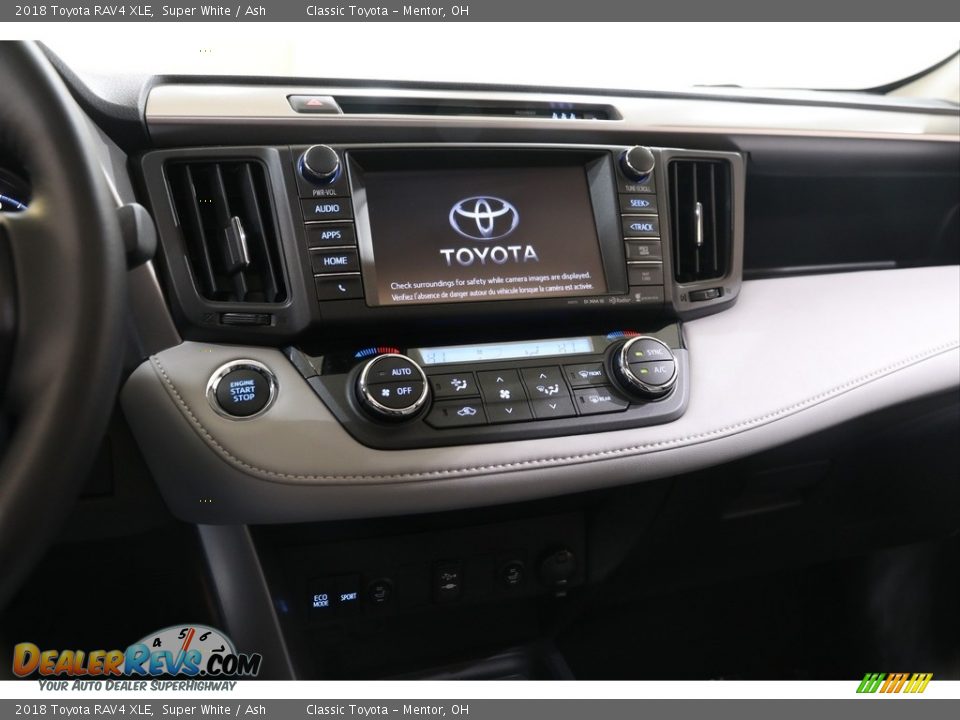 2018 Toyota RAV4 XLE Super White / Ash Photo #9