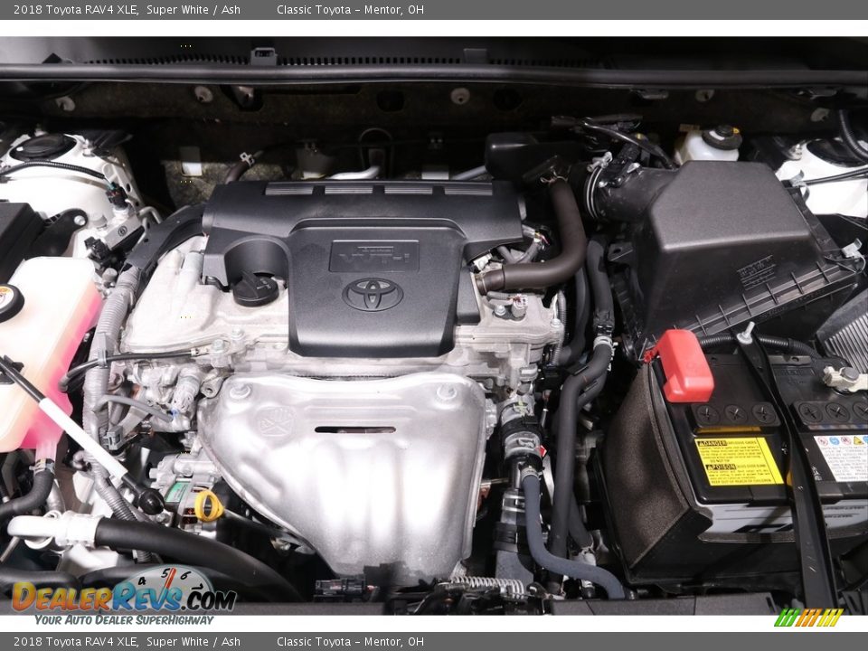 2018 Toyota RAV4 XLE Super White / Ash Photo #20