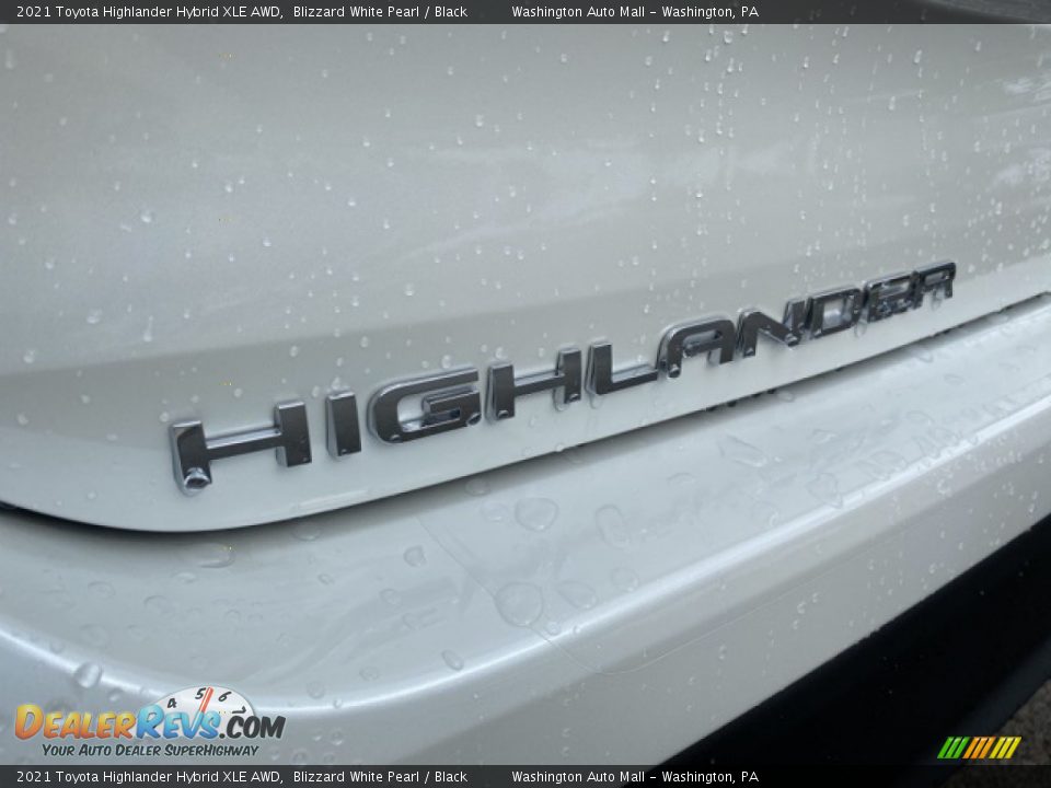 2021 Toyota Highlander Hybrid XLE AWD Blizzard White Pearl / Black Photo #26