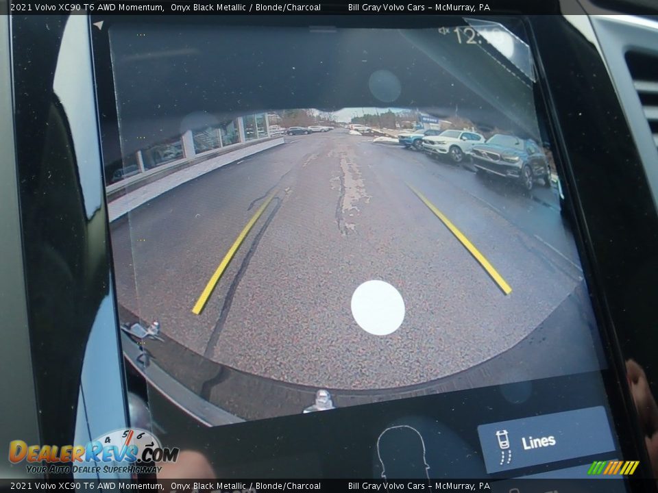 2021 Volvo XC90 T6 AWD Momentum Onyx Black Metallic / Blonde/Charcoal Photo #15