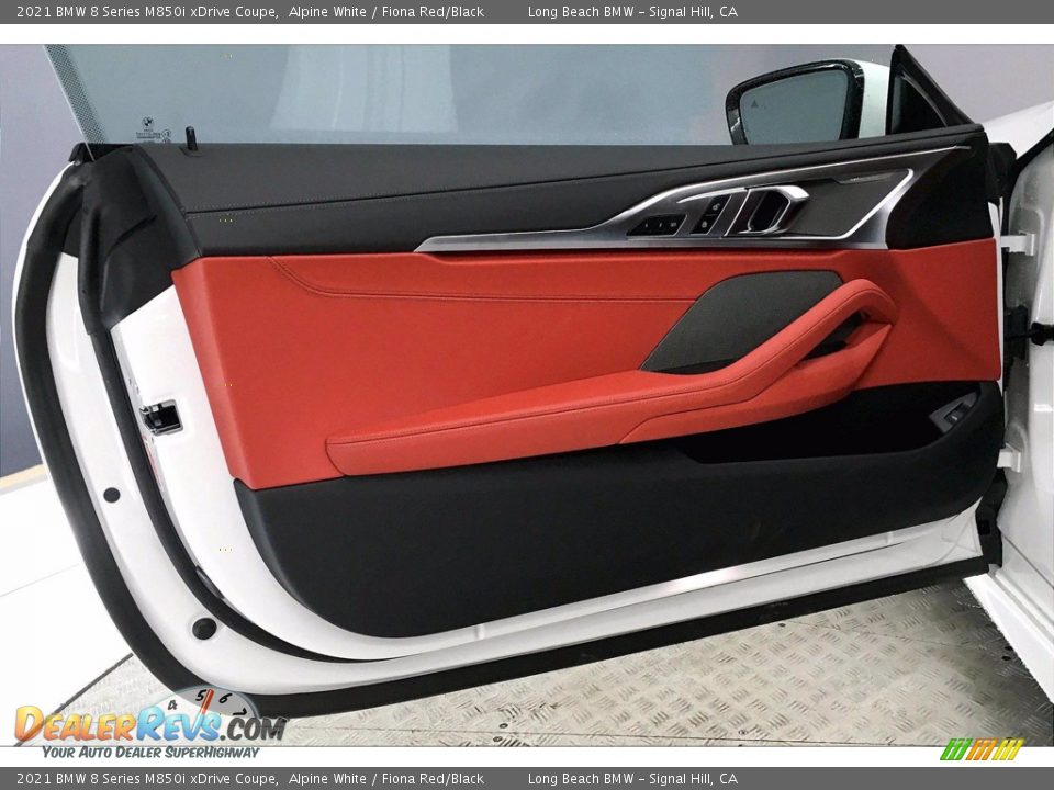 Door Panel of 2021 BMW 8 Series M850i xDrive Coupe Photo #13