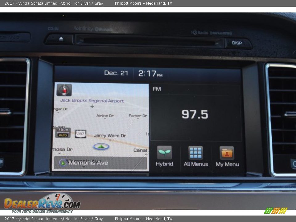 Controls of 2017 Hyundai Sonata Limited Hybrid Photo #17