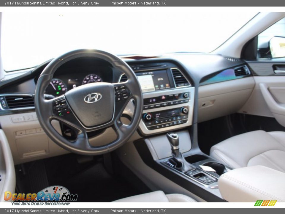 Gray Interior - 2017 Hyundai Sonata Limited Hybrid Photo #23