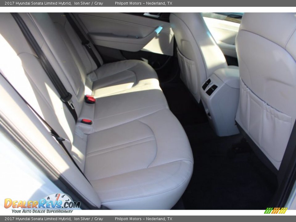 Rear Seat of 2017 Hyundai Sonata Limited Hybrid Photo #27