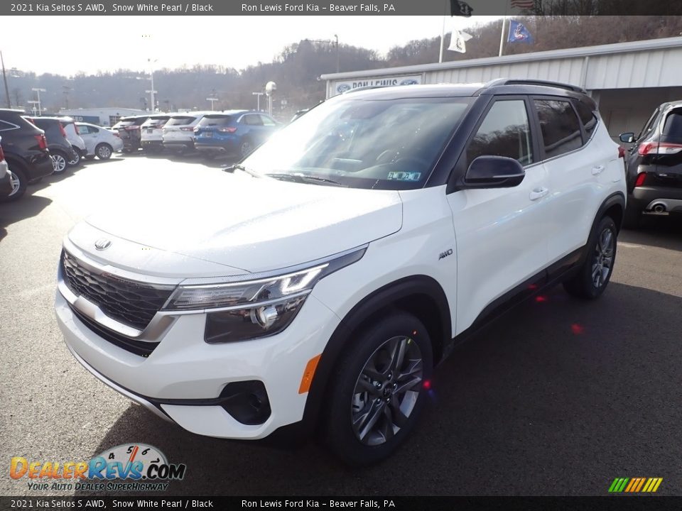 2021 Kia Seltos S AWD Snow White Pearl / Black Photo #5