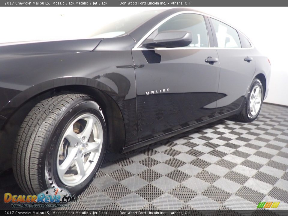 2017 Chevrolet Malibu LS Mosaic Black Metallic / Jet Black Photo #10