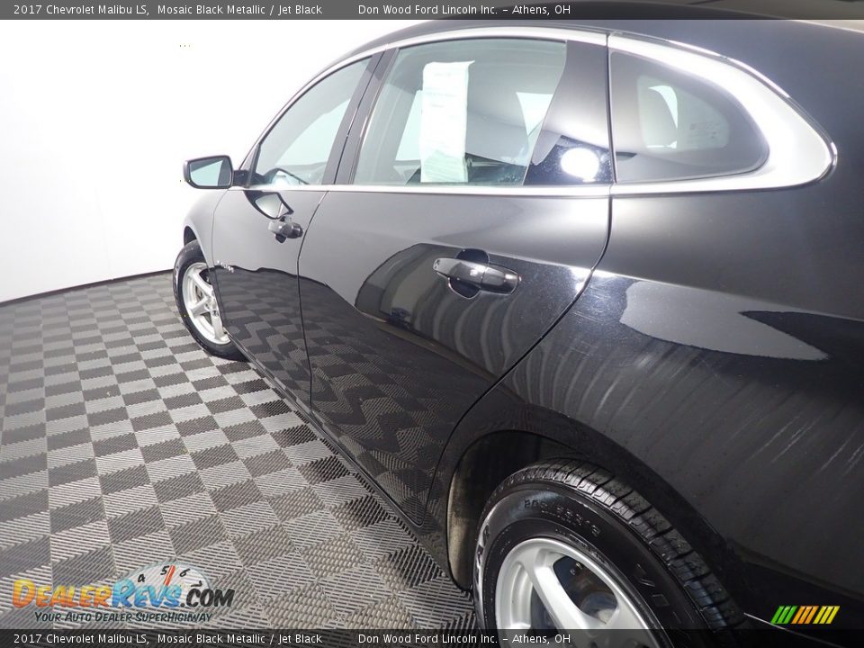 2017 Chevrolet Malibu LS Mosaic Black Metallic / Jet Black Photo #18