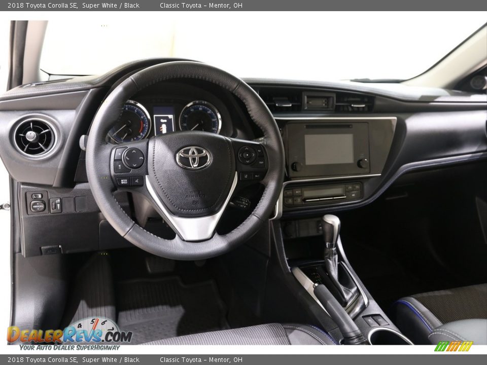 2018 Toyota Corolla SE Super White / Black Photo #6