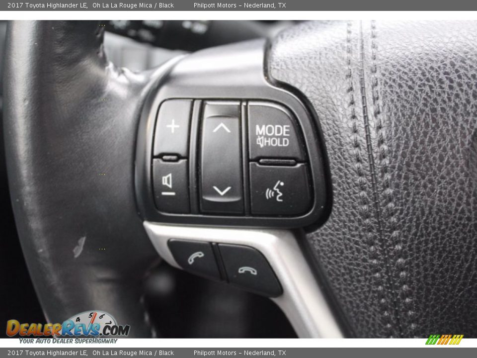 2017 Toyota Highlander LE Steering Wheel Photo #11